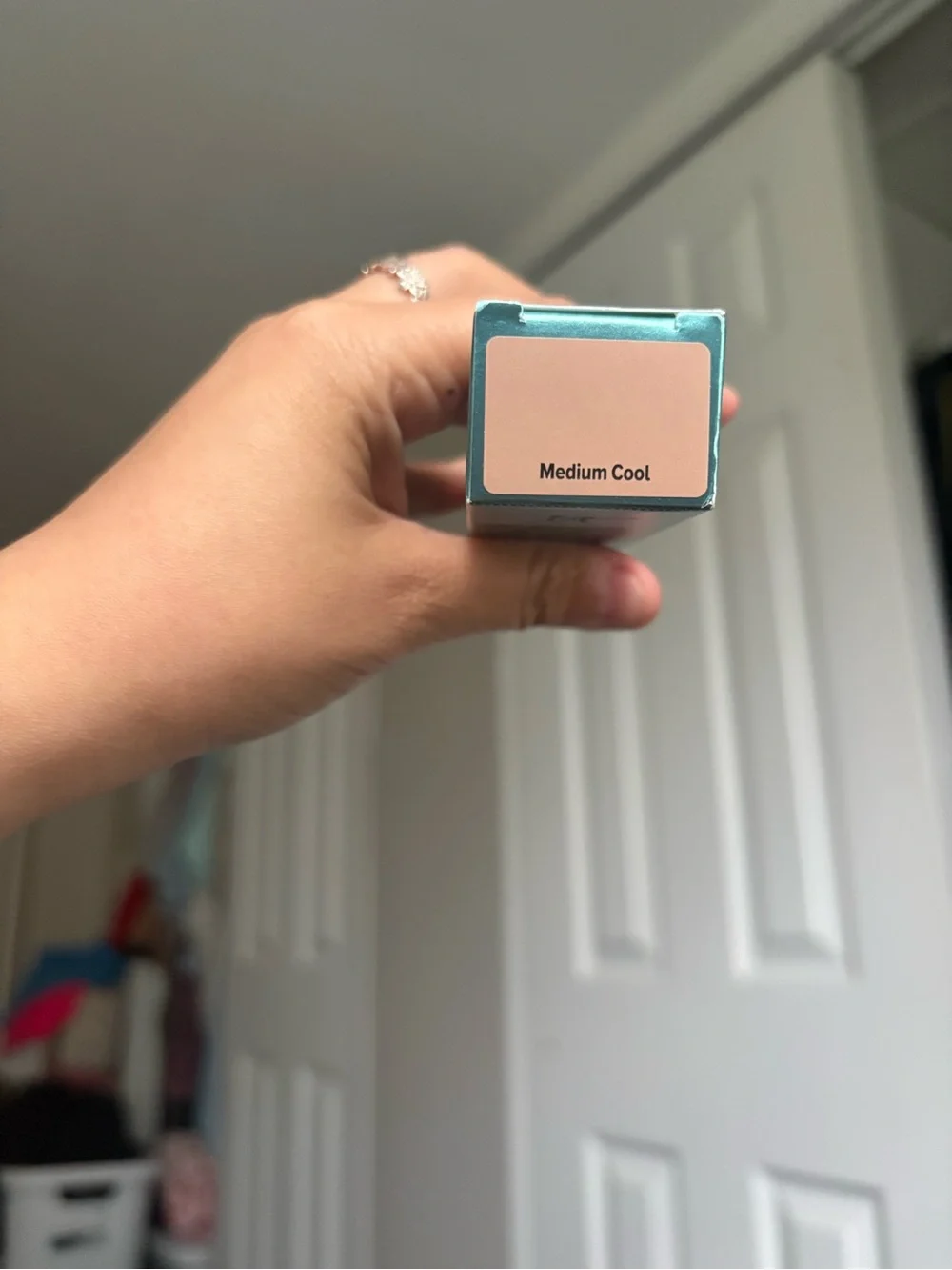 it cosmetics CC+ Medium Cool Natural Matte Cream